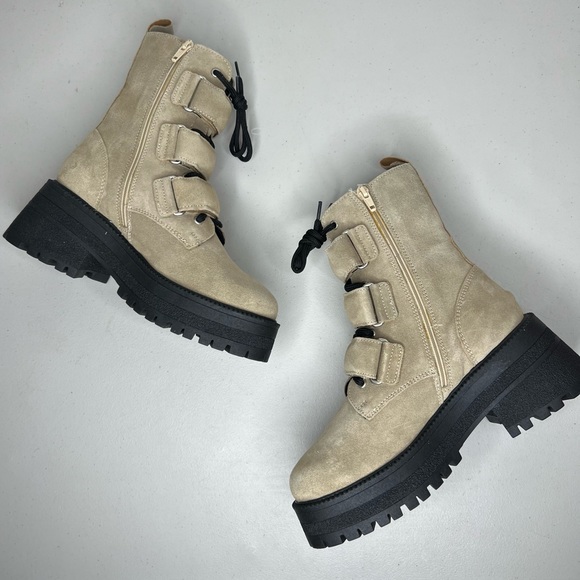 Free People Beige Latte Suede Emmet Lace Up Velcro Strap Up Boots Size 8 - Picture 4 of 8